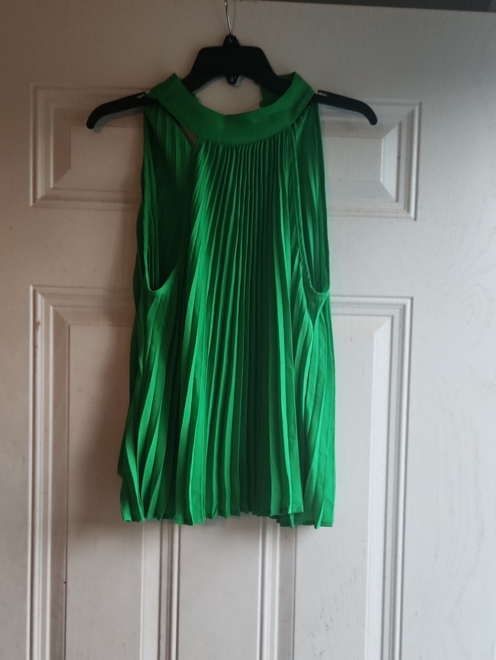 New York & Company Emerald Green Pleated Halter Cami